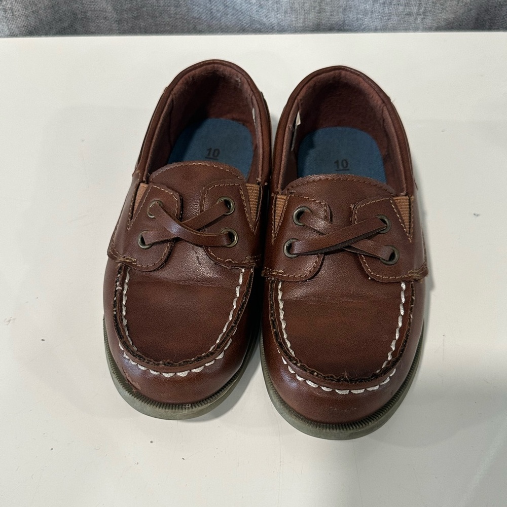 Carter’s boy brown faux leather loafer shoes. Size 10